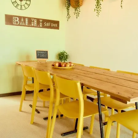 Balili Surf House Gasthuis 2*