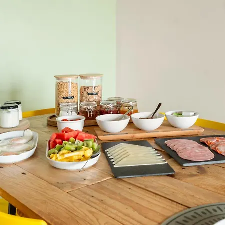 Balili Surf House 2* Baleal