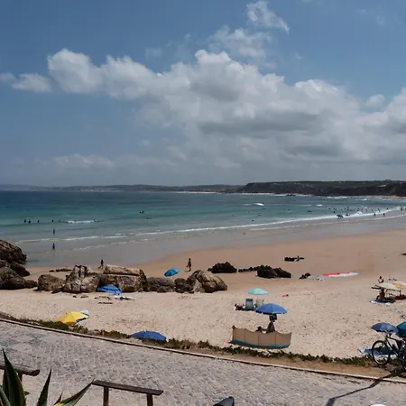 Gasthuis Balili Surf House Baleal
