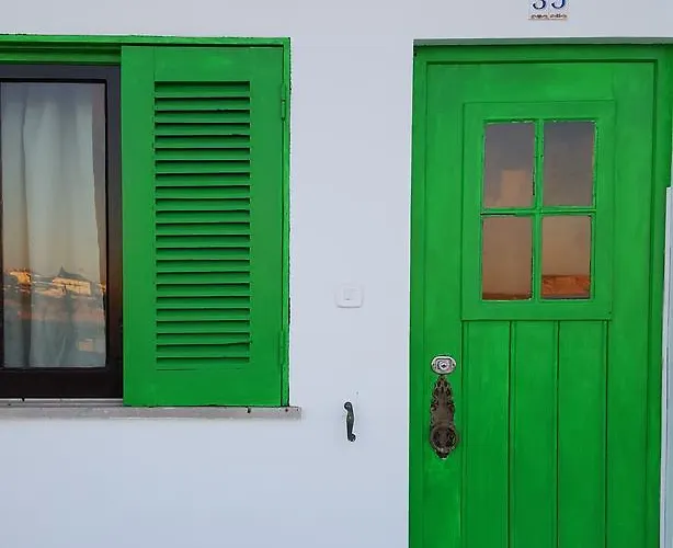 Balili Surf House 게스트하우스 발리알