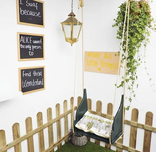 Balili Surf House 발리알