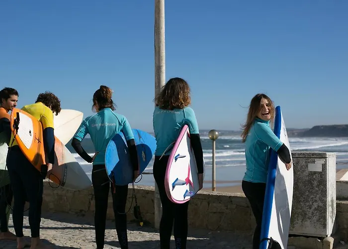 Balili Surf House 2* 발리알